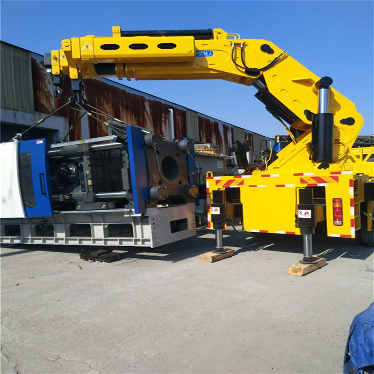 罗庄 大吨位折臂吊出租费用解析：一小时租赁多少钱