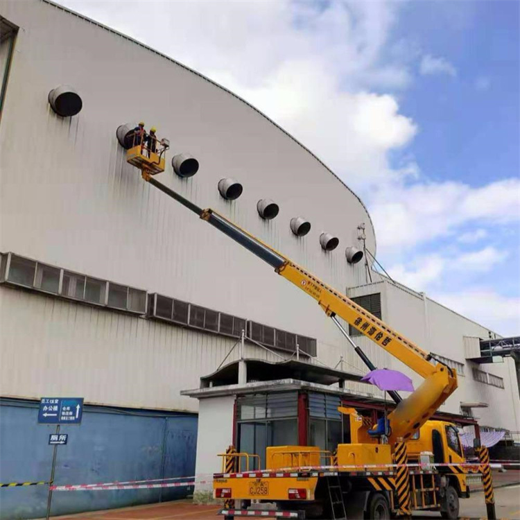 罗庄高空作业车出租服务：专业广告牌安装解决方案